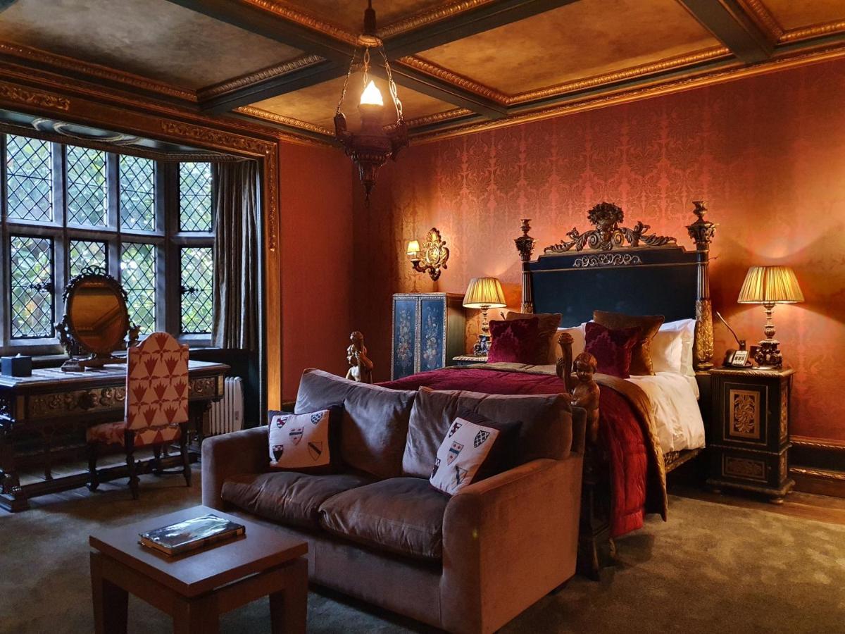 Great Fosters - Near Windsor Hotel อีแกม ภายนอก รูปภาพ