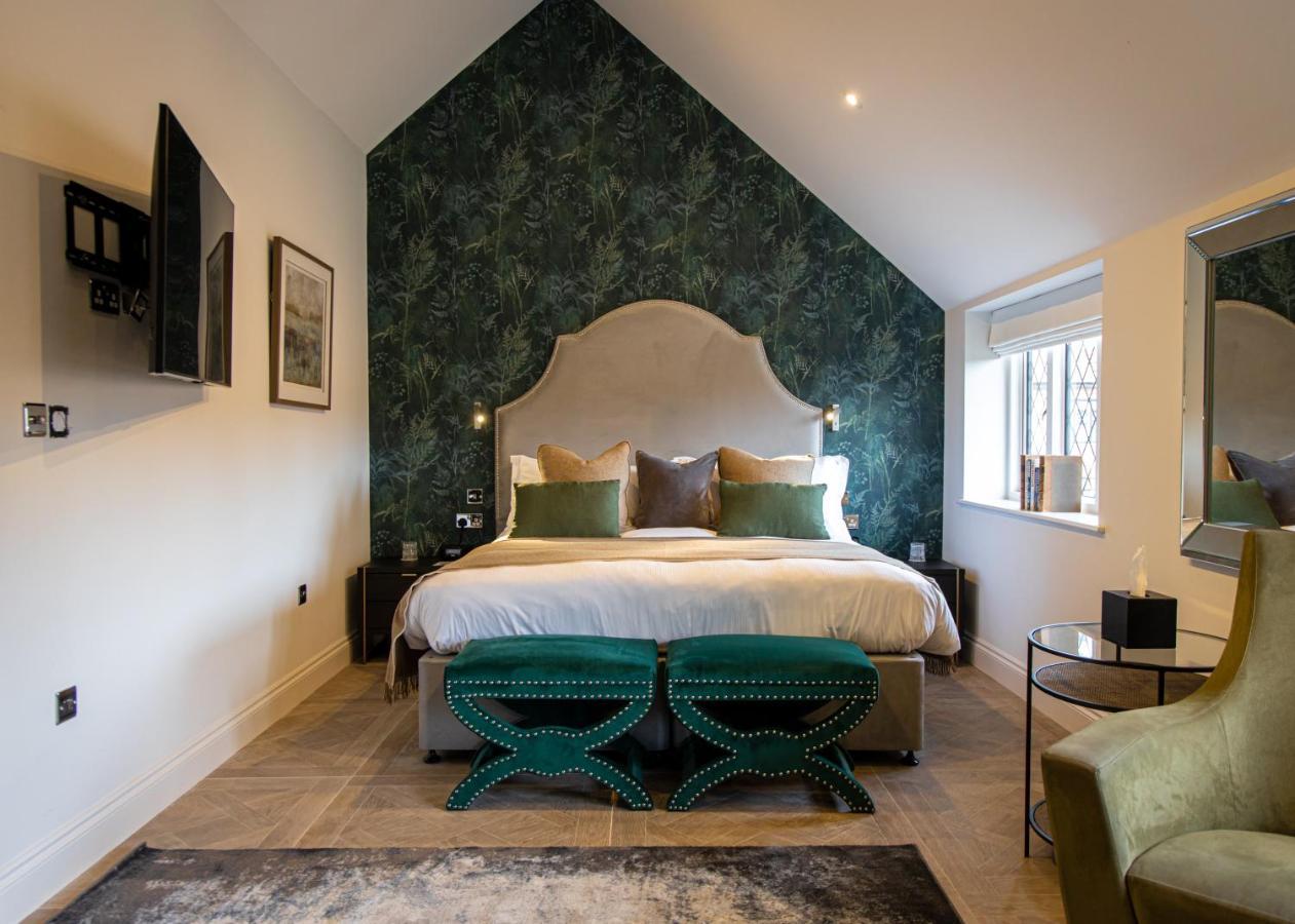 Great Fosters - Near Windsor Hotel อีแกม ภายนอก รูปภาพ