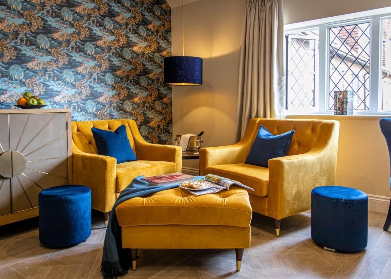 Great Fosters - Near Windsor Hotel อีแกม ภายนอก รูปภาพ