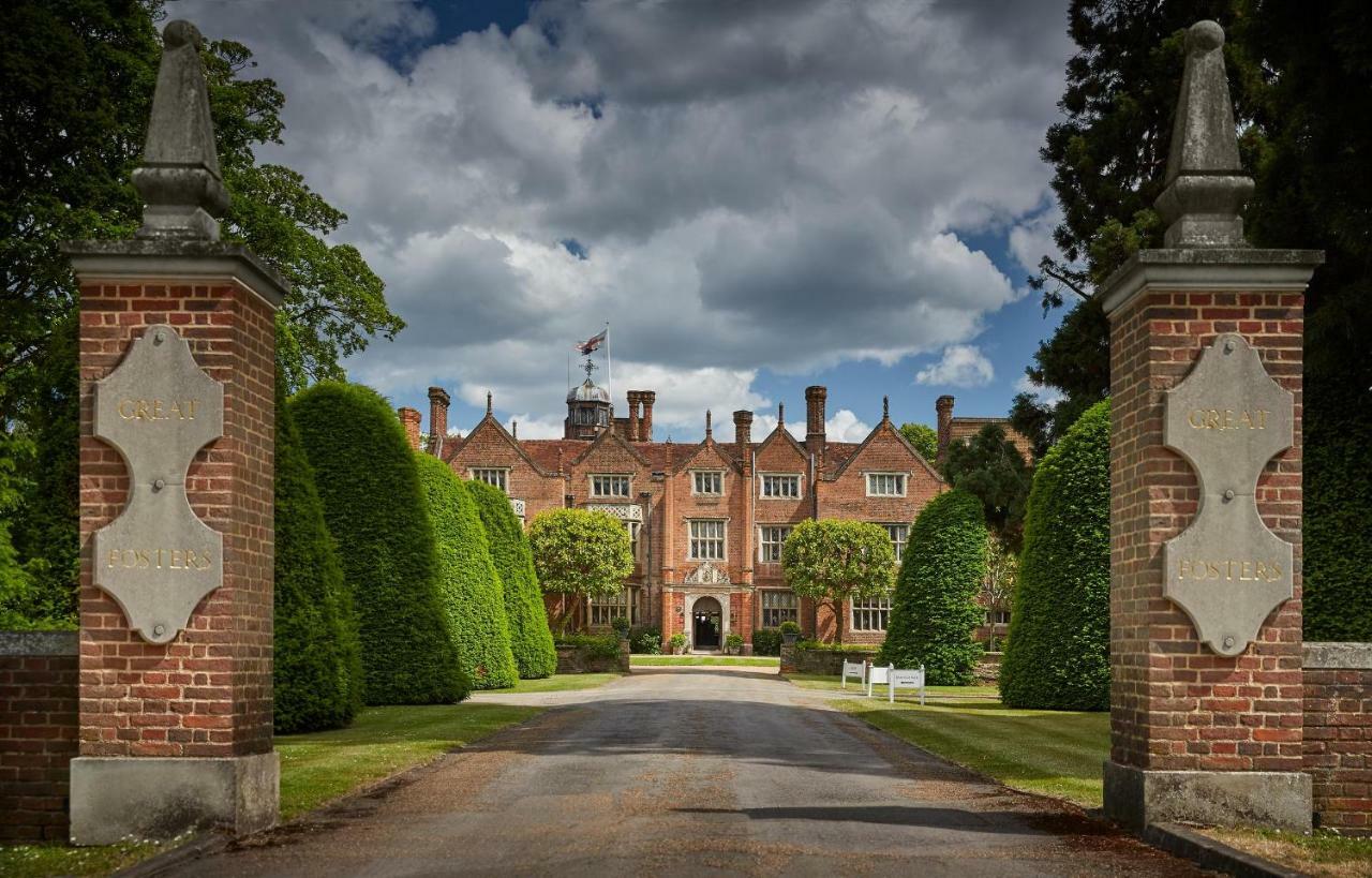 Great Fosters - Near Windsor Hotel อีแกม ภายนอก รูปภาพ