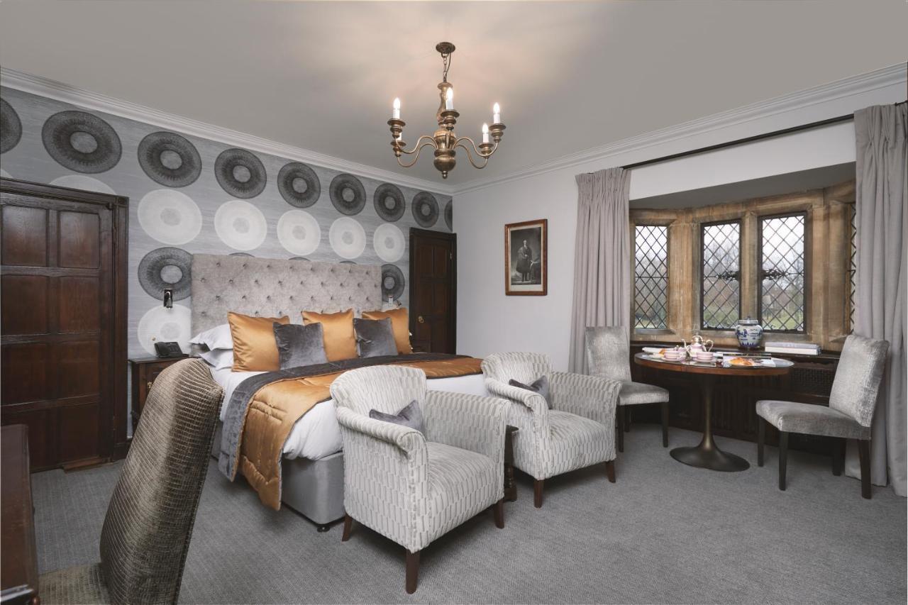Great Fosters - Near Windsor Hotel อีแกม ภายนอก รูปภาพ